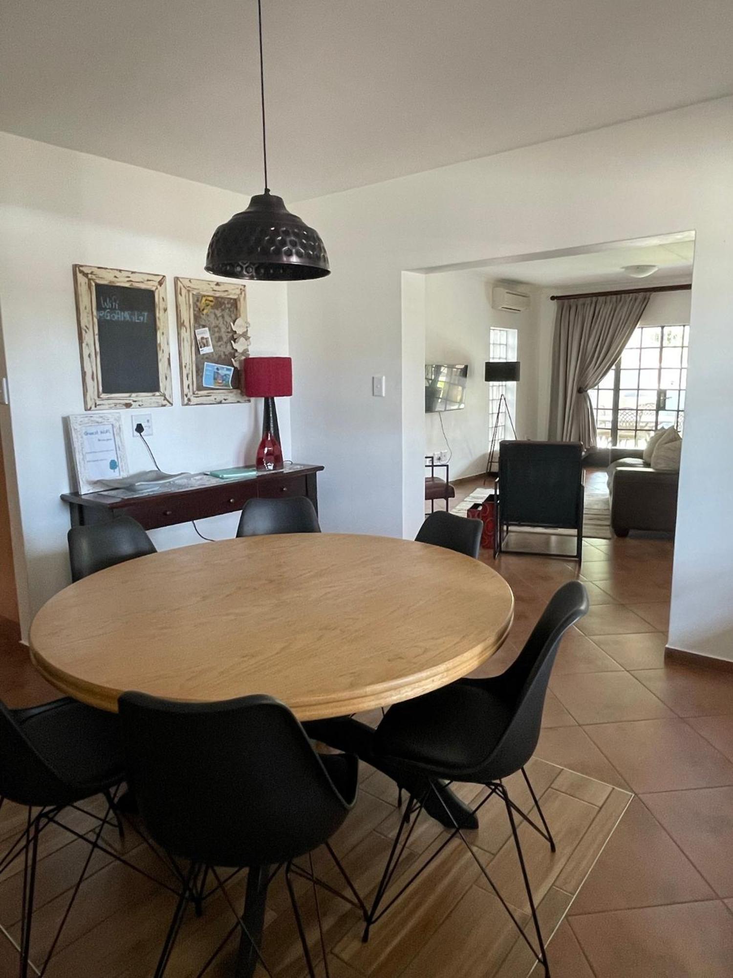 City Comfort Self Catering Віндгук Екстер'єр фото